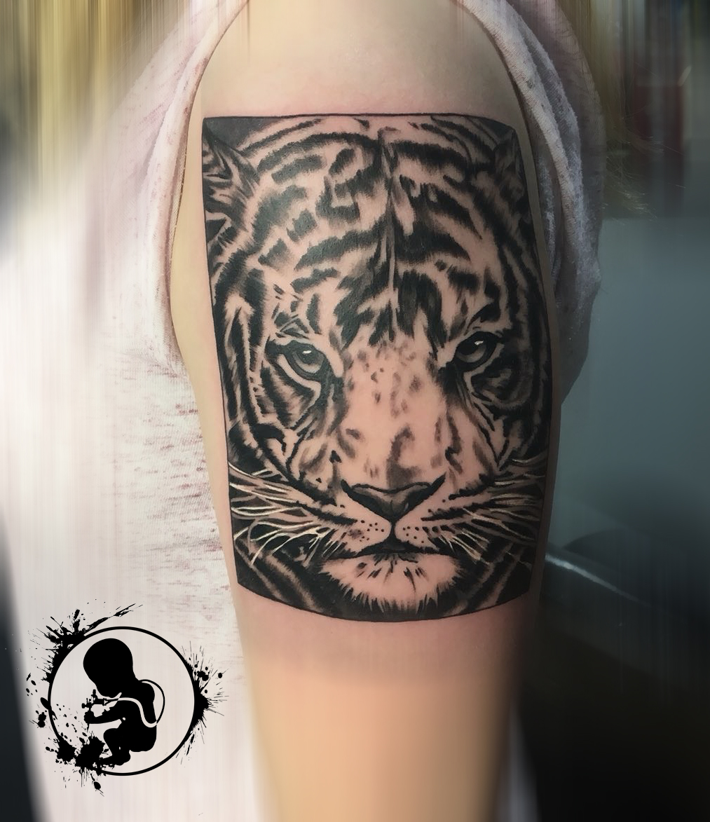 Tattoo von Vanessa | Newborn Tattoo Wolfratshausen